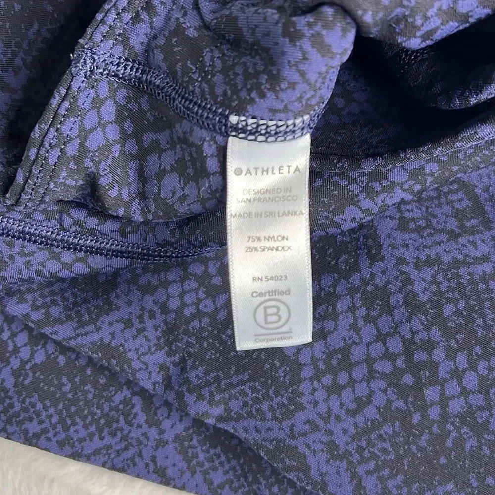 Athleta Ultimate 7/8 Tight Snake Print Blue Size XS - Picture 8 of 10